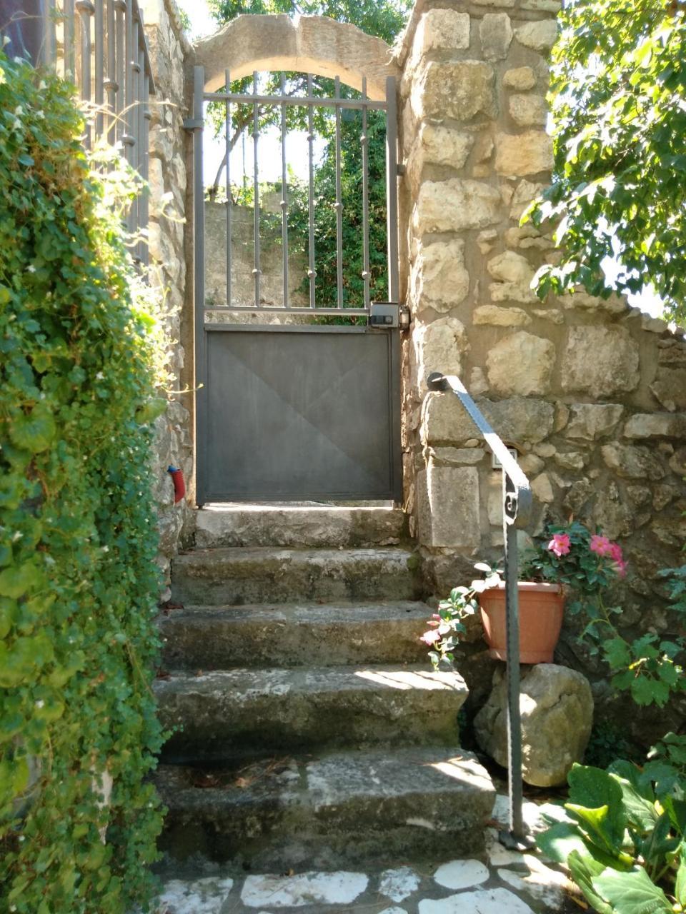 Casa Vacanze "Pietra Viva" Castelnuovo Parano Exterior foto