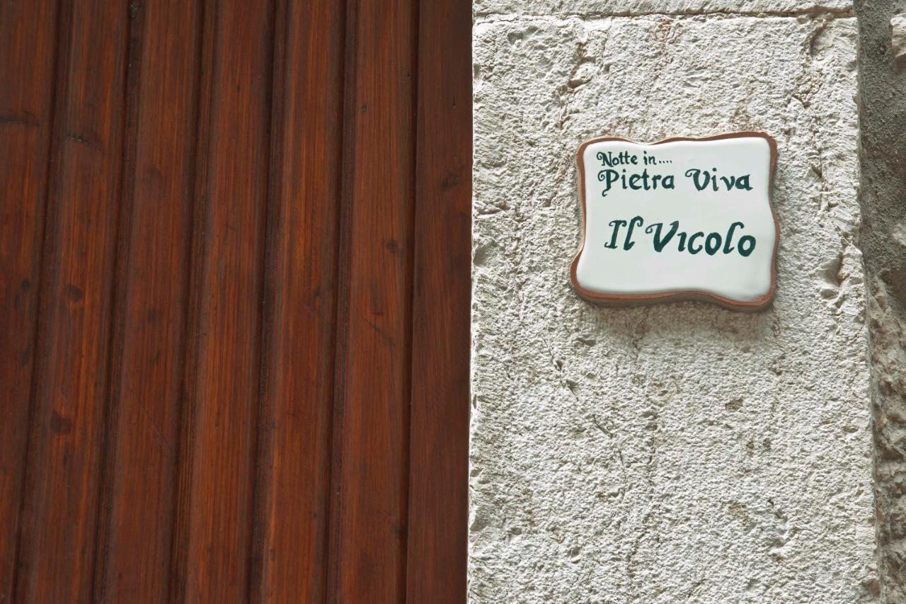 Casa Vacanze "Pietra Viva" Castelnuovo Parano Exterior foto